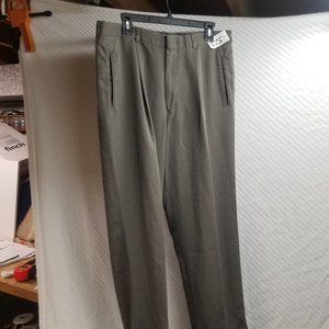 522 - Perry Ellis 36W 29L Portfolio Dress Pants